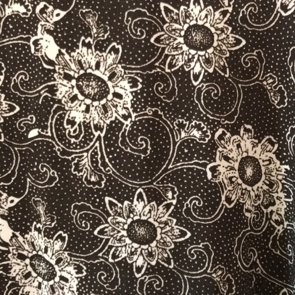 Brown and cream skirt - Picture 4 of 4